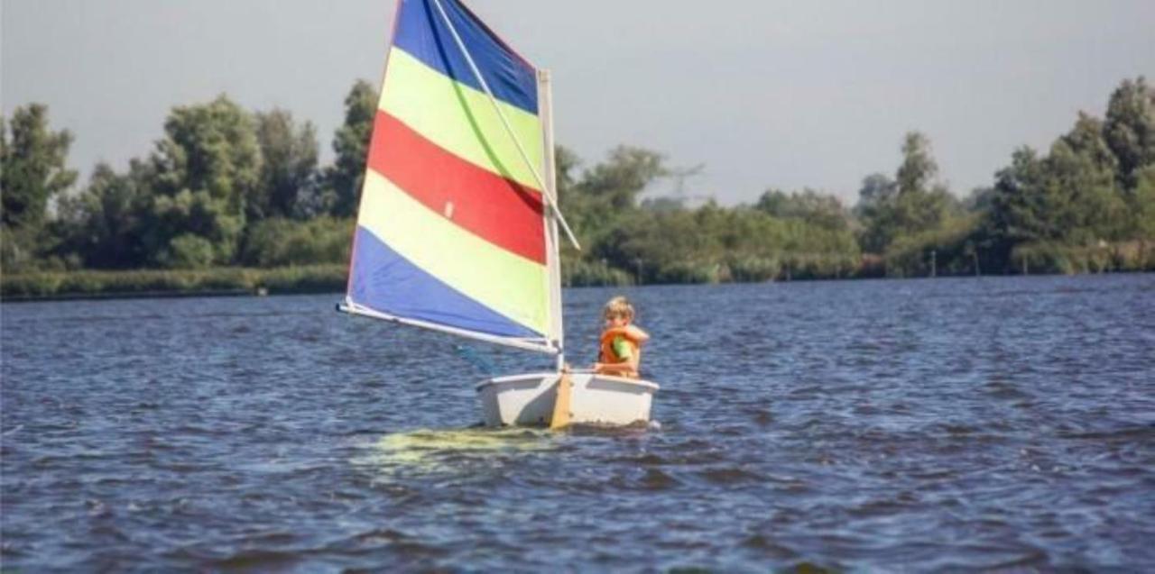 Willa Kajuit423 6Pers 5Sterren Vakantiepark Bergumermeer Aan Het Water In Friesland Met Zwembad Suameer Zewnętrze zdjęcie